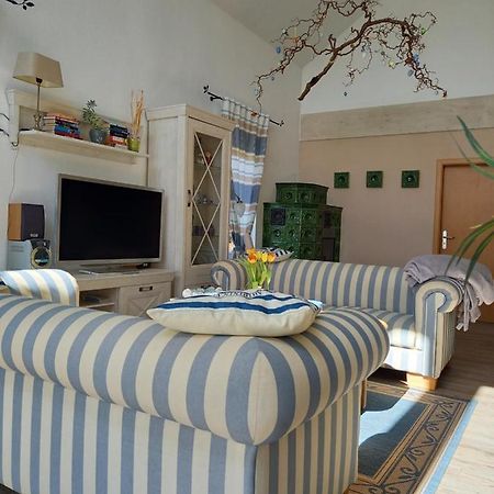 Haus Bernstein Villa Hohen Schoenberg Eksteriør bilde